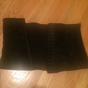 WAIST TRAINER/CORSET