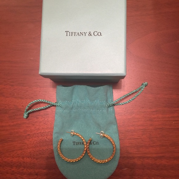 18k Gold Tiffany & Co Mesh Somerset Hoop