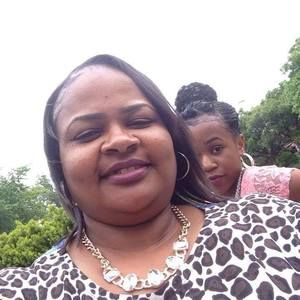 Meet your Posher, Evette