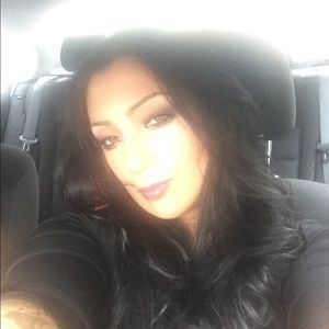 Meet your Posher, Aimee