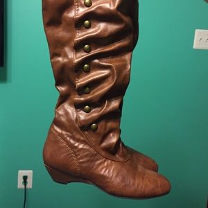 Like new madden girl brown boots