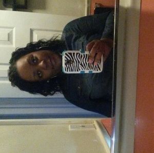 Meet your Posher, Tierra