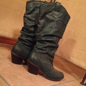 Fashion cowboy boots