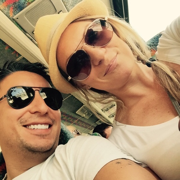 ๐Christy๐ - Picture 2 of 4