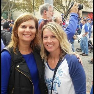 Meet your Posher, Dawn