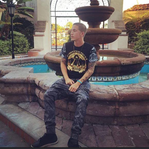 Meet your Posher, Jake - Picture 1 of 1