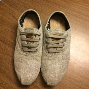 Grey lace up Toms