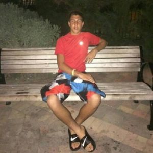 Meet your Posher, Ernesto