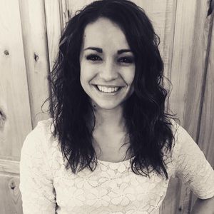 Meet your Posher, Hailey