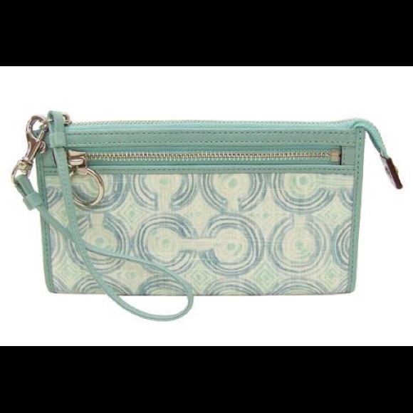 🚫SOLD🚫COACH Wristlet wallet Audrey Op Art 45531