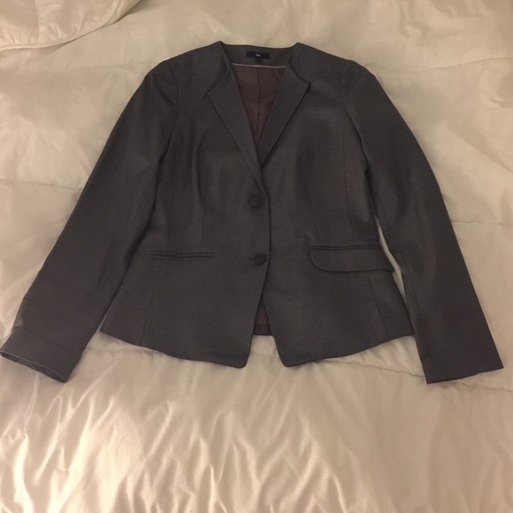 LIKE NEW Gap gray blazer