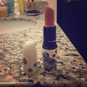 MAC Liberty of London Lipstick in Peachstock