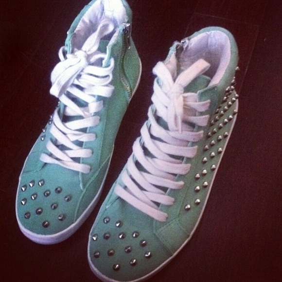 Steve Madden High Tops