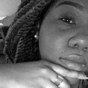 Meet your Posher, Niara