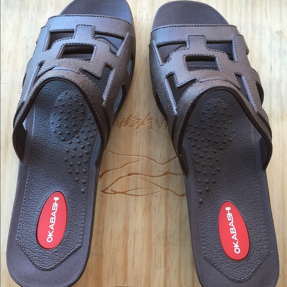 NWOT Okabashi sandals