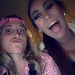 Meet your Posher, Taylor