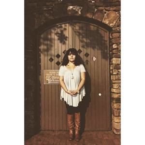 Meet your Posher, Naomi