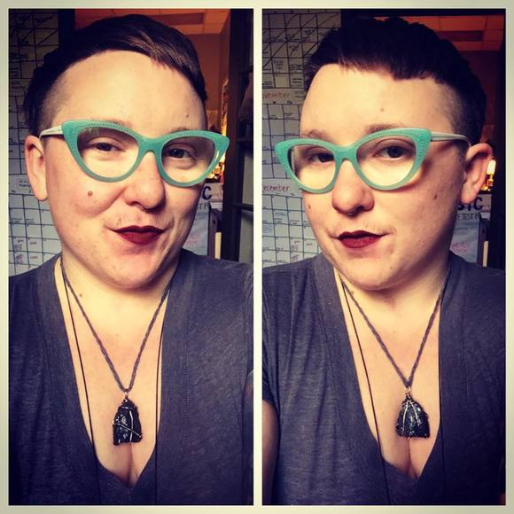 Meet your Posher, Femmily blake - Picture 1 of 1