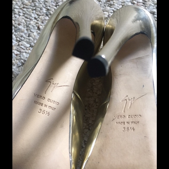 Giuseppe Zanotti metallic peep toe heel - Picture 6 of 11
