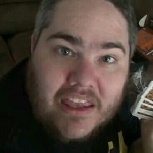 Meet your Posher, Noe