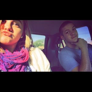 Meet your Posher, Delaney