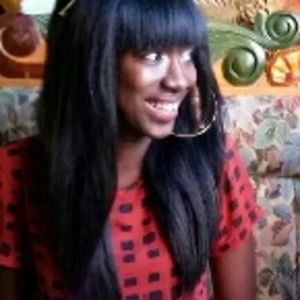 Meet your Posher, Awa