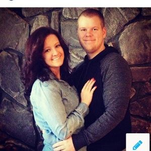 Meet your Posher, Ayrica