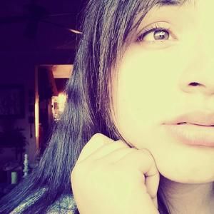 Meet your Posher, Alexi