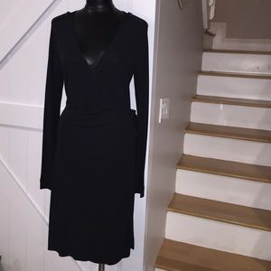 NWT! Banana Republic black wrap dress size L