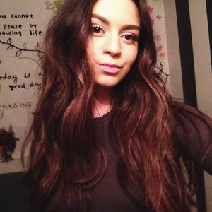 Meet your Posher, Selene