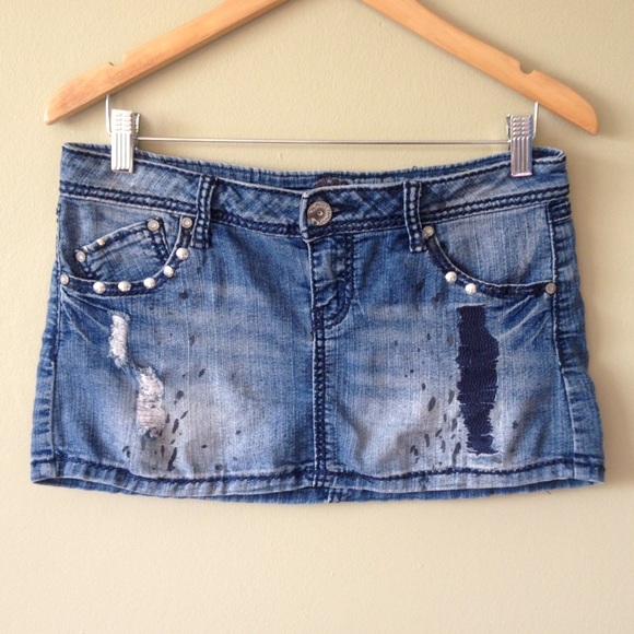 Almost Famous Dresses & Skirts - SOLD!