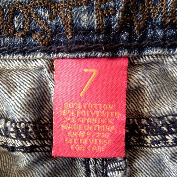 SOLD! - Picture 4 of 4