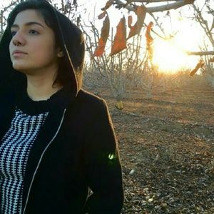 Meet your Posher, Beatriz