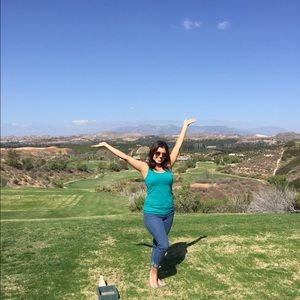 Meet your Posher, Mayra