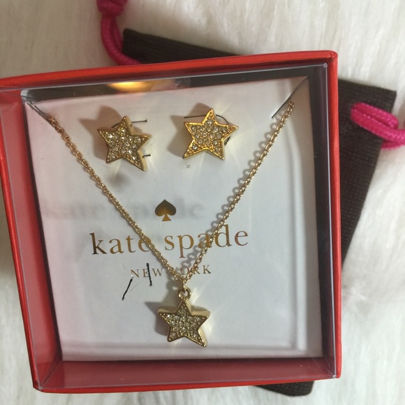 ❌Sold Out❌Kate Spade Twinkle Boxed Necklace Set - Picture 2 of 3