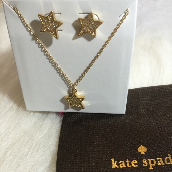 ❌Sold Out❌Kate Spade Twinkle Boxed Necklace Set - Picture 3 of 3