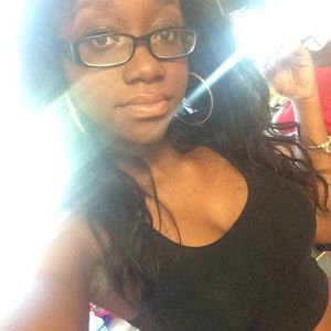 Meet your Posher, Rachelle