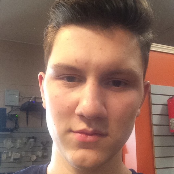 Meet your Posher, Wyatt - Picture 1 of 1