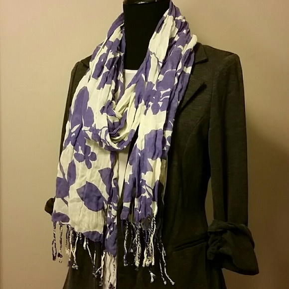 Light Fringed Floral Scarf