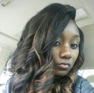 Meet your Posher, Sade