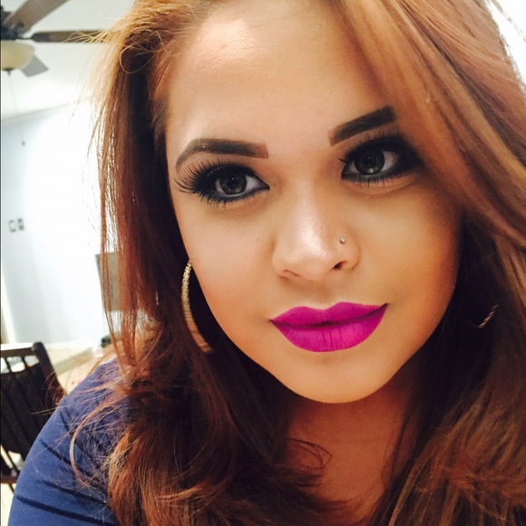 Meet your Posher, Jaqueline