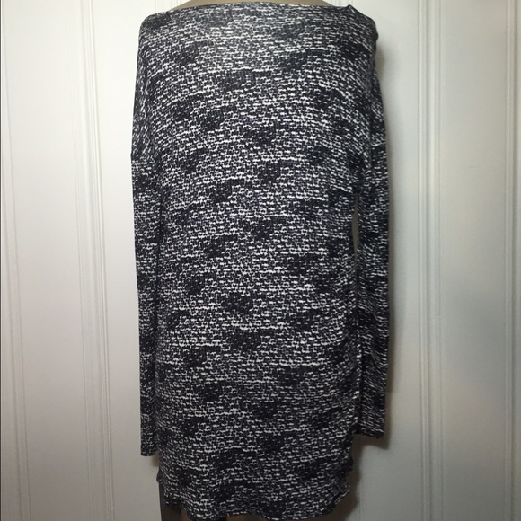 Grays Multi High-Low Tunic Top - Picture 4 of 4