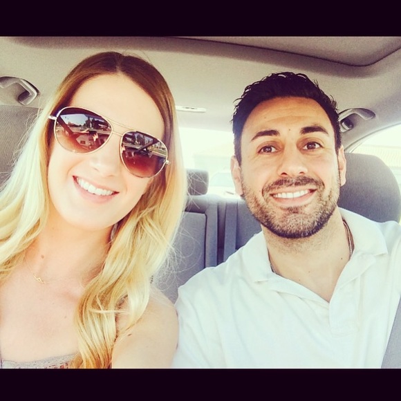 Meet your Posher, Michelle - Picture 1 of 1