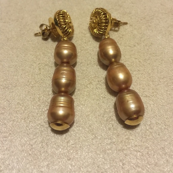 14k yellow gold dangling ChampagnePearl earrings