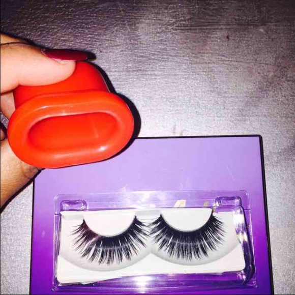✨Lip enhancer & false lashes✨