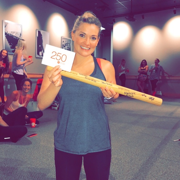 Meet your Posher, Mackenzie - Picture 5 of 6