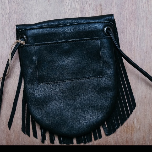 Fringed Festival Purse w/pockets & Card holder - Picture 3 of 4