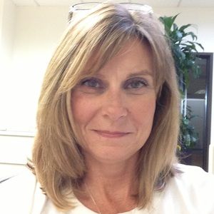 Meet your Posher, Dana