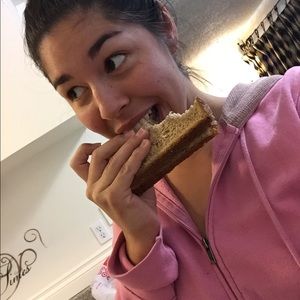 Meet your Posher, Monique