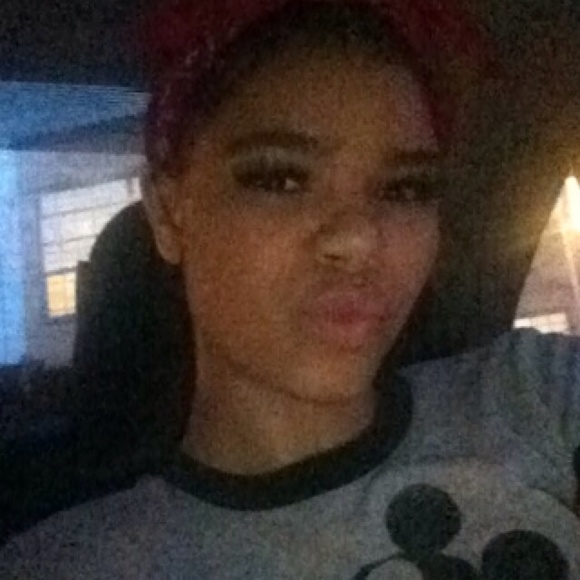 Meet your Posher, Ja'neeah - Picture 1 of 1